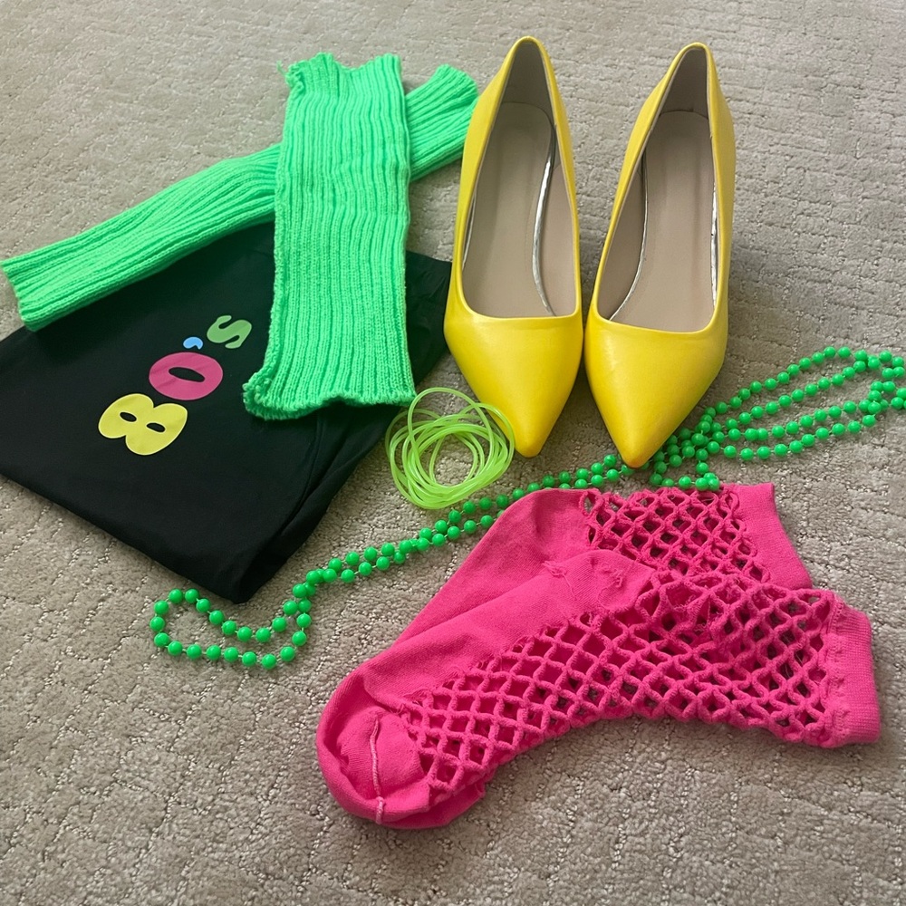 Yellow Pumps with Neon Green Accessories
